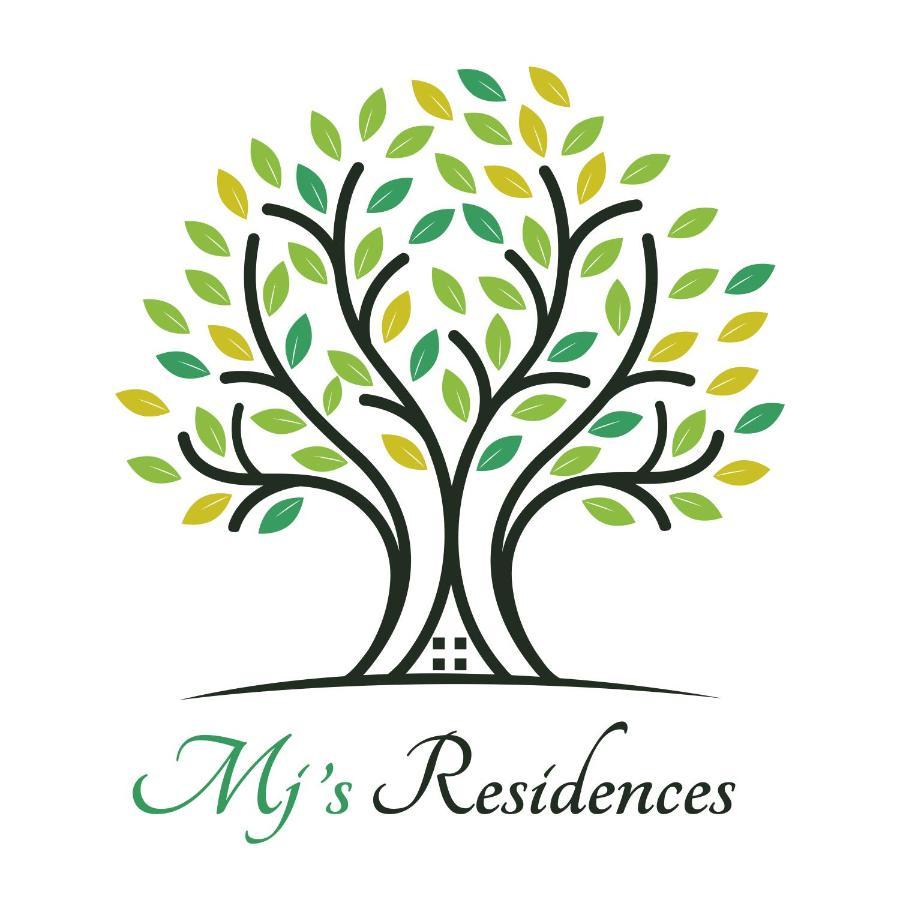 Mj'S Residences Garden Hotel And Kids Indoor Playhouse Моалбоал Екстериор снимка